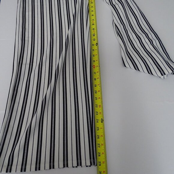 Almost Famous Striped Sleeveless Jumpsuit Women Size L Pearl Button Wide Leg NEW - Picture 16 of 16